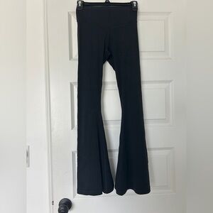 Aerie Offline black flared Leggings